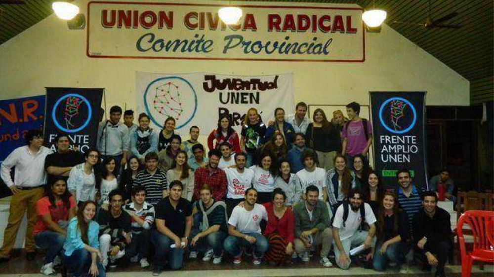 J�venes UNEN no quieren ni al PRO ni a De Angeli