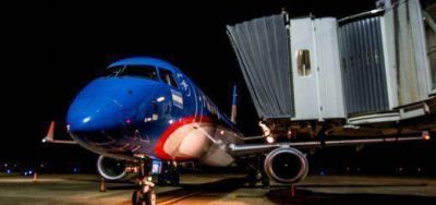 Se inaugur� el vuelo que une Iguaz� con Rosario y C�rdoba