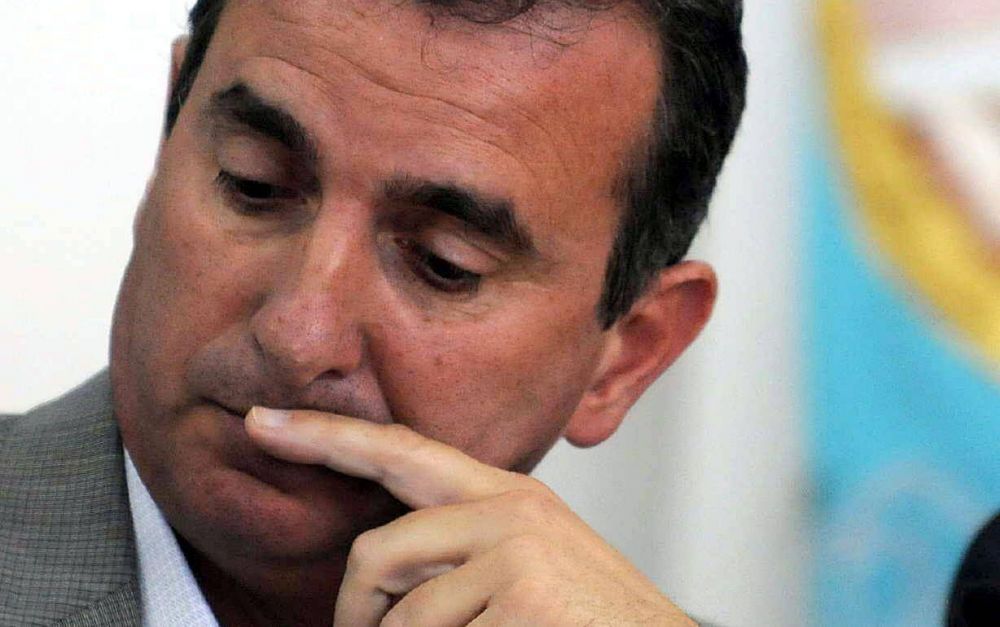 Petr�leo: se abre una posibilidad de acuerdo con las provincias rebeldes
