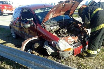 Dos heridos en un fuerte accidente en la ruta 226