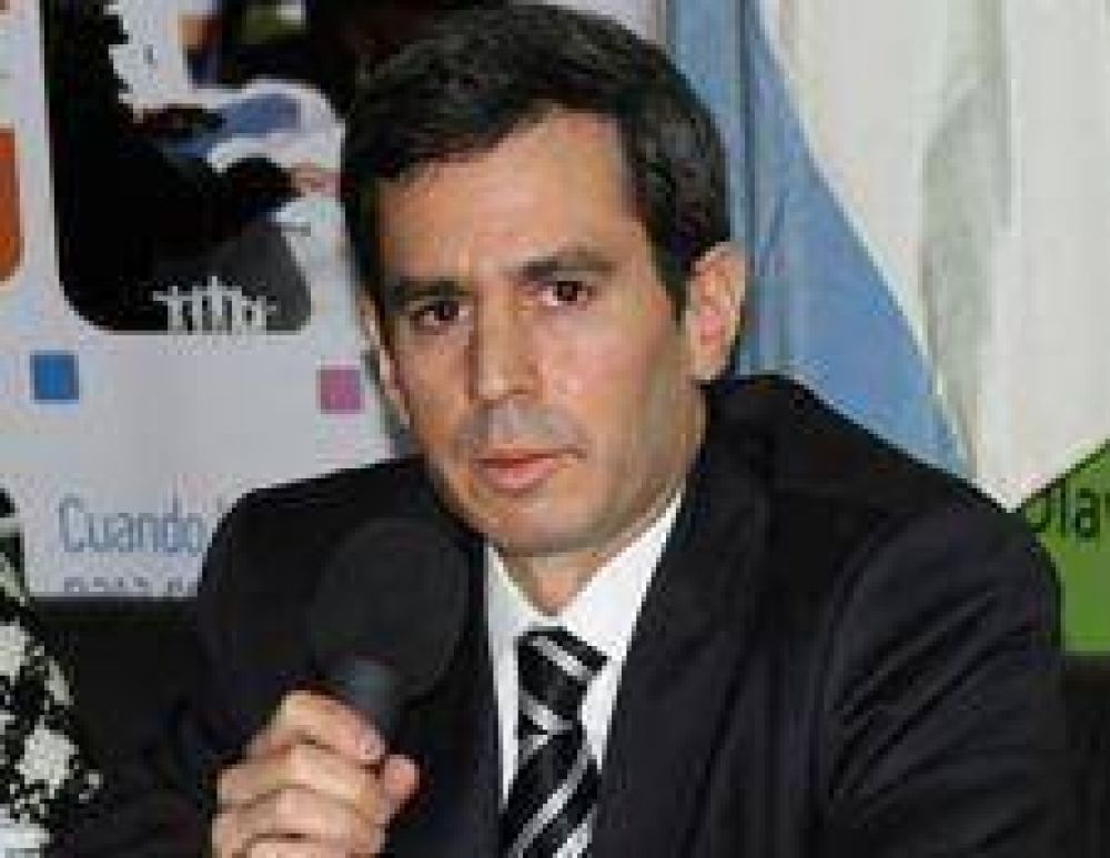 Jos� Gonz�lez Hueso propone que Olavarr�a adhiera a la Polic�a Local