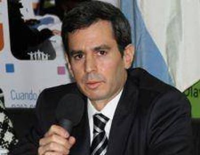 Jos� Gonz�lez Hueso propone que Olavarr�a adhiera a la Polic�a Local