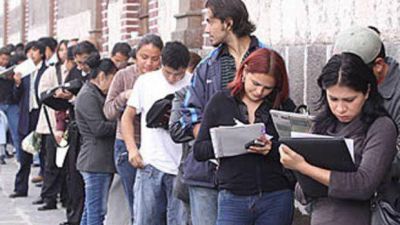 Con la econom�a en baja, crece el temor social a perder el empleo