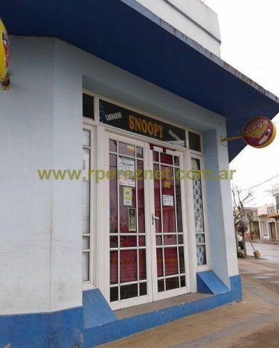 DOS COMERCIOS UBICADOS FRENTE A FRENTE, CAMBIARON DE DUE�OS EN ROQUE P�REZ