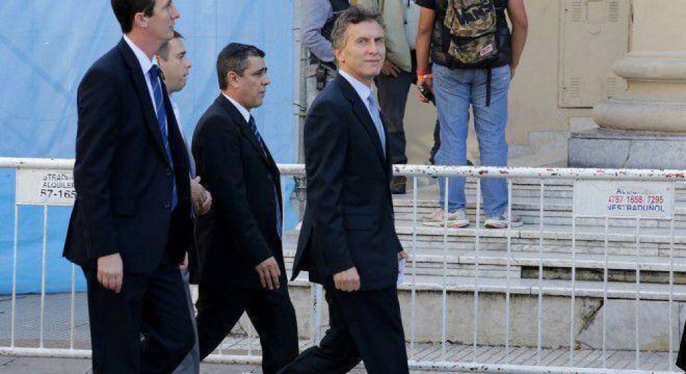 Macri se inclina por unificar las elecciones, una jugada que favorece a Larreta