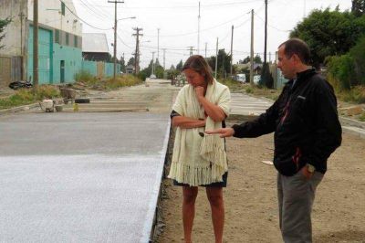 Gobierno Municipal licita la primera etapa de las 75 cuadras de pavimento