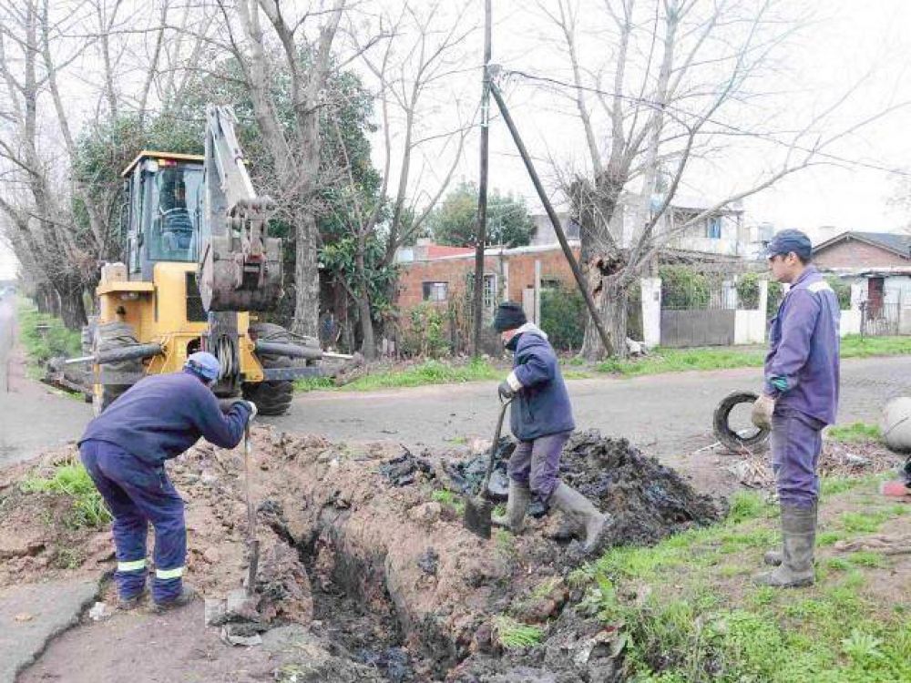 Florencio Varela: Intensifican tareas de mejoras en varias zonas del distrito