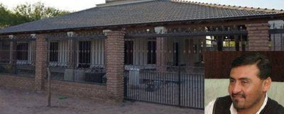 As� vive Leopoldo Cuenca, el se�or de Rivadavia
