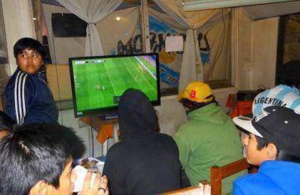 Con mundial de Play, UCR busca atraer j�venes