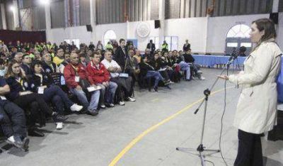 Vidal y Montenegro disertaron sobre gesti�n de emergencias