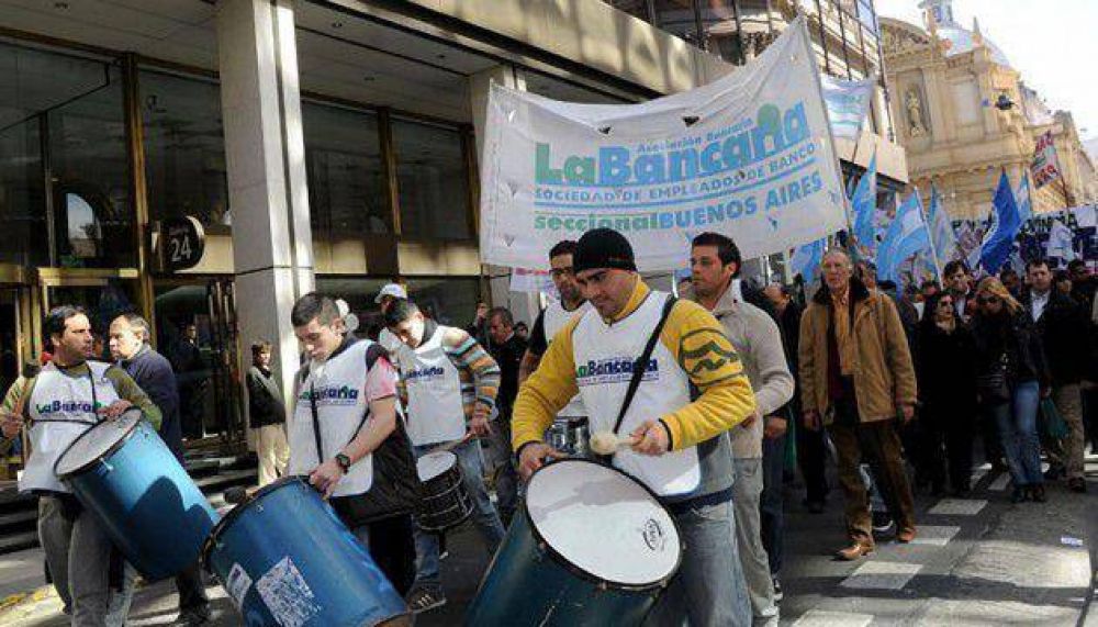 El gremio de bancarios ratific� el paro nacional del jueves