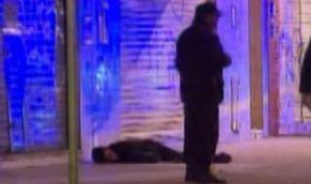 Asesinaron a un joven para robarle el celular en Villa Bosch