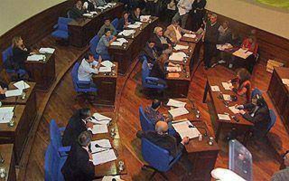 Por las candidaturas, se renuevan los cruces