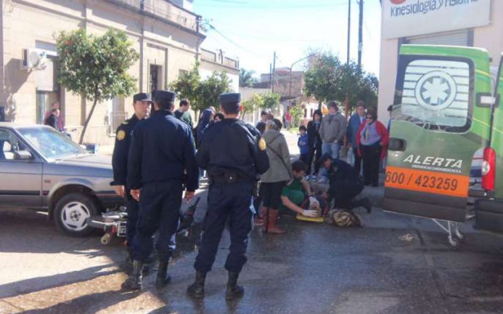Motociclista fracturada a ra�z de un accidente
