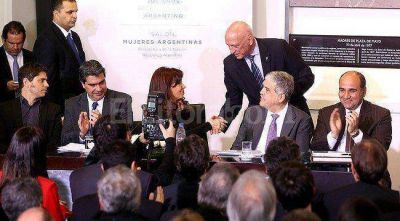 Se firmaron los contratos para realizar dos nuevos tramos del Gasoducto del Noreste