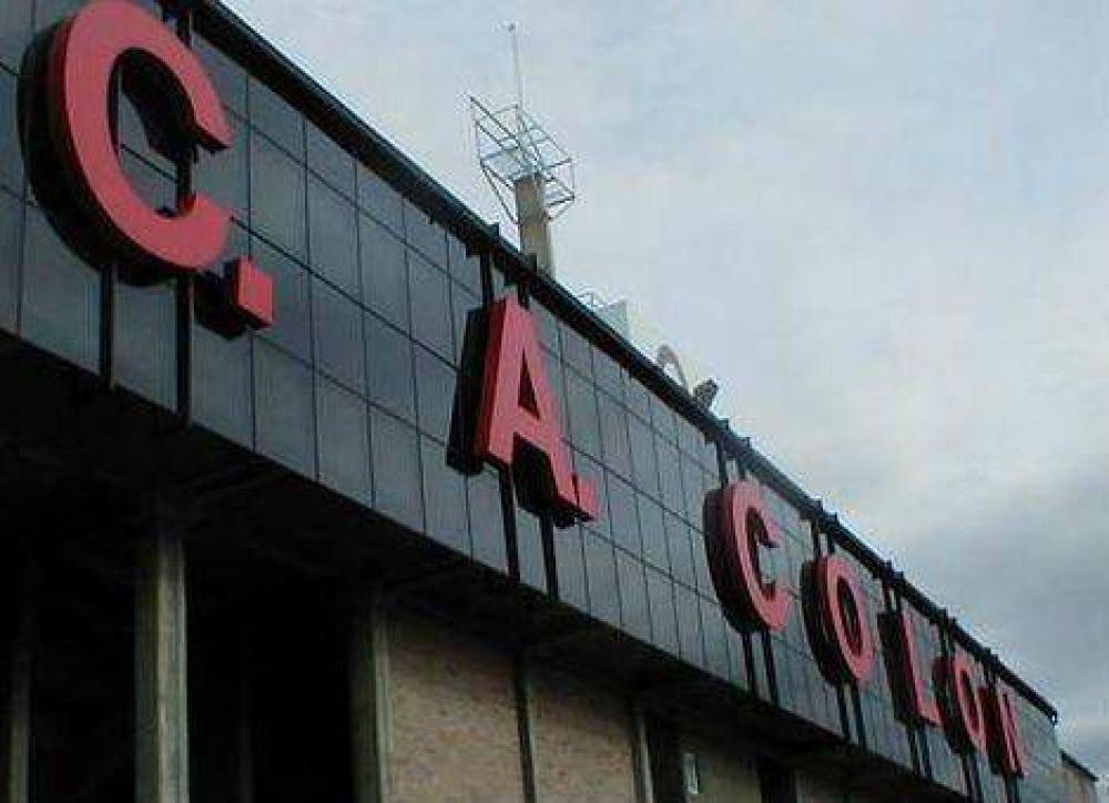 Col�n espera por la aprobaci�n de la ley de Salvataje deportivo