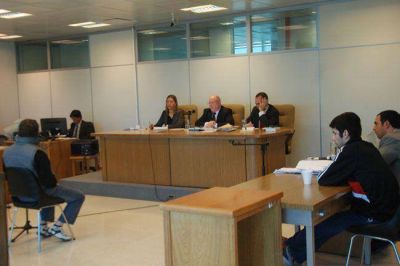 Comenz� el juicio por el crimen de Turri�n
