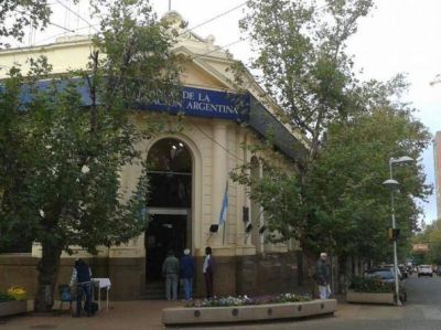 Los bancarios confirmaron el paro nacional del jueves