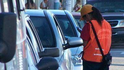 Prev�n d�ficit de 8 millones sin el aumento del estacionamiento medido