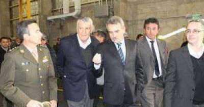 Gioja invit� a Rossi a la ampliaci�n de la f�brica