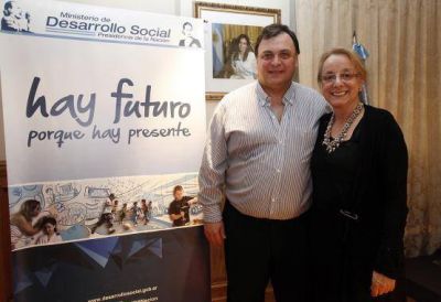 Belloni se reuni� con Alicia Kirchner