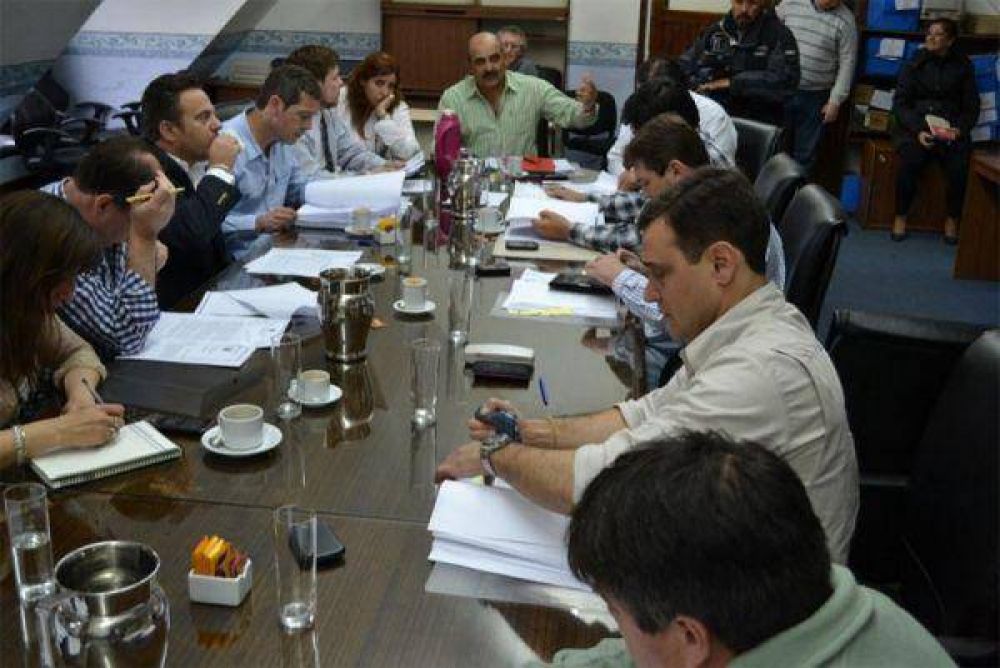 �Pipo� Rodr�guez: �vamos analizar la agenda y las inversiones que se har�n en la provincia�