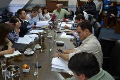 �Pipo� Rodr�guez: �vamos analizar la agenda y las inversiones que se har�n en la provincia�