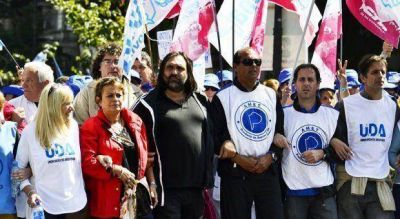 Segundo d�a de paro docente: Scioli pidi� colaboraci�n a los sindicatos