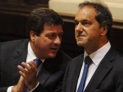 Euforia en el mariottismo: Scioli planea apartarse de la gobernaci�n para aborcarse a la campa�a