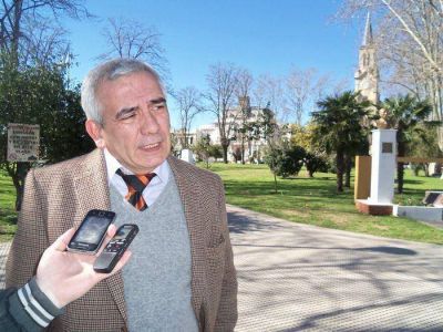 Carlos Deschamps hizo fuertes declaraciones contra un pol�mico proyecto presentado por el FPV 
