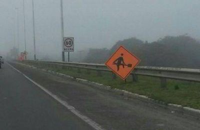 Piden precacuci�n en el acceso al puente General Belgrano por recambio de juntas