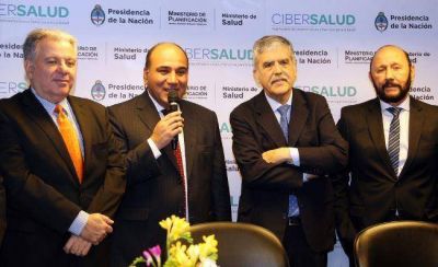 Insfr�n asisti� a la inauguraci�n del Centro Nacional de Cibersalud