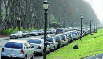 Buscan paliar falta de espacio para estacionar durante recitales