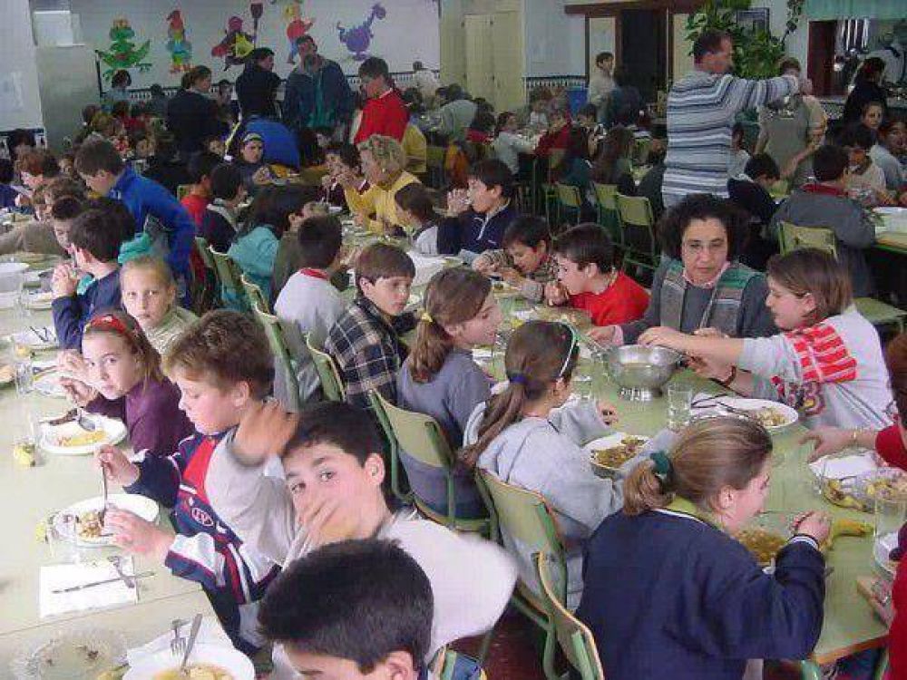 Exceso de mala alimentacin en comedores escolares