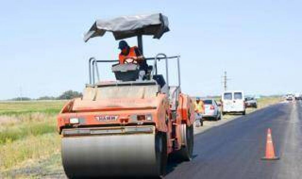 Repavimentan ruta que une Arrecifes con Salto