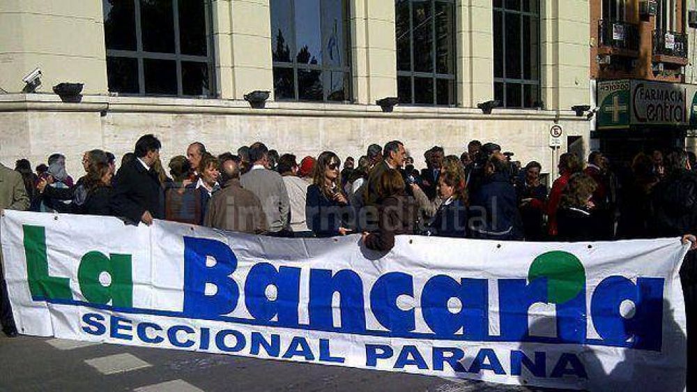 Bancarios vuelven al paro