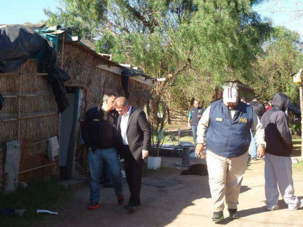 La Polic�a allan� una casa por robo y hallaron 396 kilos de marihuana