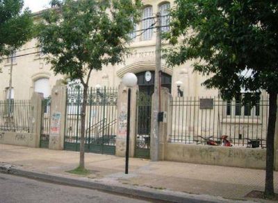 Alto acatamiento al paro docente en el distrito de Pehuaj�