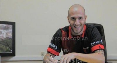 Llama estamp� la firma y es nuevo jugar de Col�n
