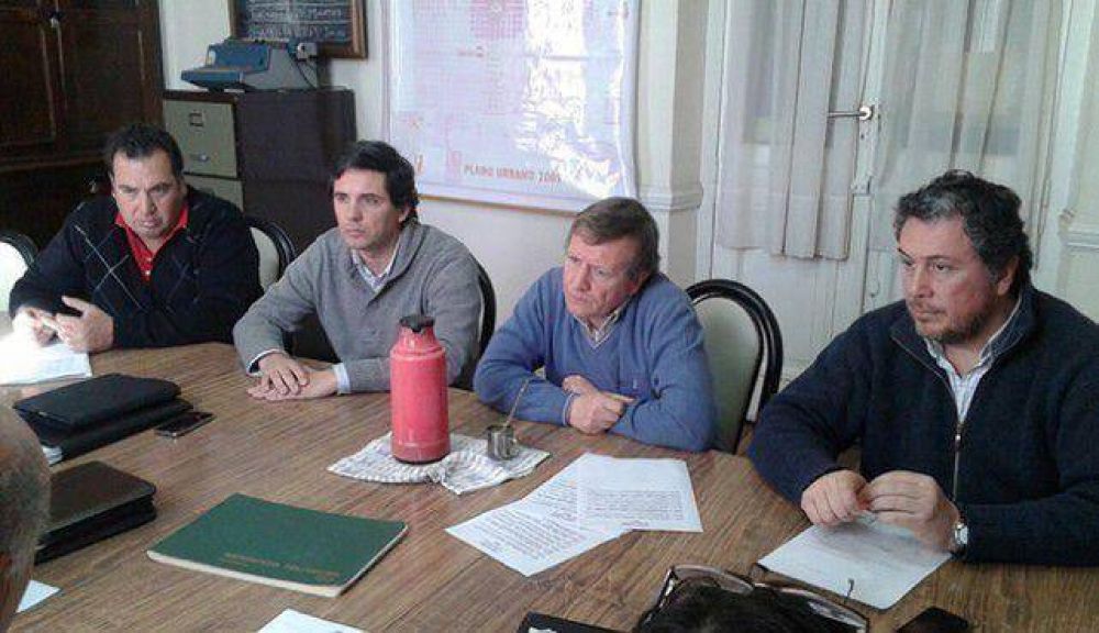 Playa sin autos: reconocen �resquemores� al proyecto
