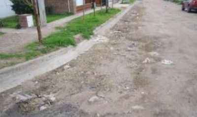 Coronel Rosales: Denuncian al Gobierno de Holzman por rellenar el barrio N�stor Kirchner con basura