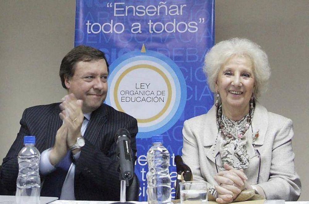 El gobernador expres� su satisfacci�n por la recuperaci�n del nieto de Estela de Carlotto