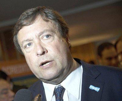 Weretilneck elev� a la Legislatura Provincial la propuesta para designar a Pedro Pesatti como Vicegobernador