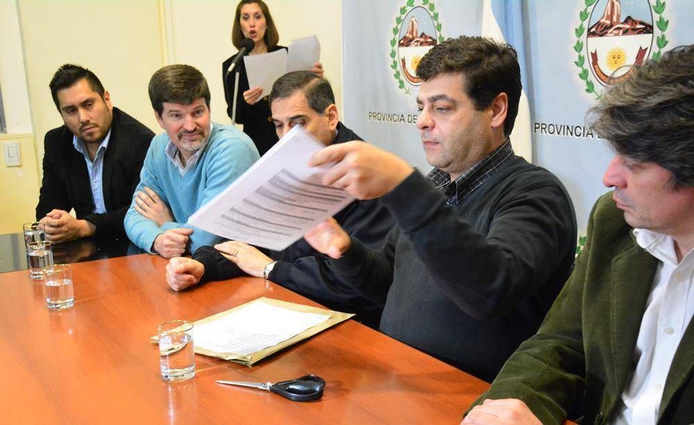 M�s m�viles para la polic�a provincial
