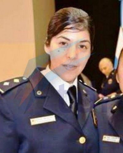 Falleci� la polic�a que se dispar� a la cabeza 