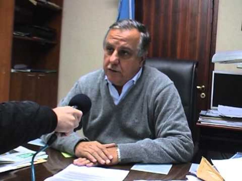 Anbal Godoy junto a funcionarios de Entre Ros tratarn el Control de Cargas Viales