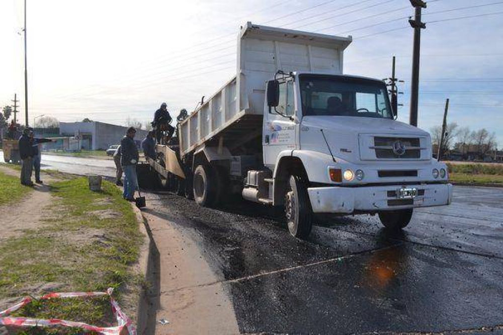 El Municipio repavimenta la zona de la Terminal