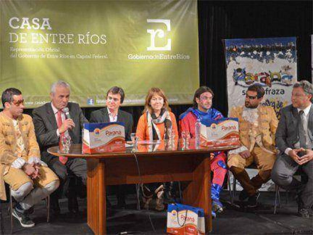 El Gobierno provincial present en Buenos Aires la Fiesta de Disfraces de Paran