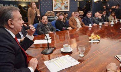 Entregan otros 500 boletos estudiantiles