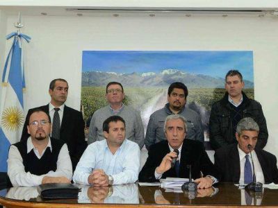 El Gobierno anunci� la equiparaci�n de la asignaci�n familiar provincial a la nacional